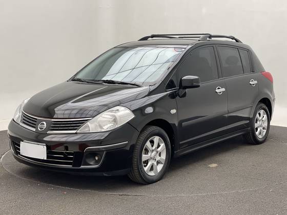 NISSAN TIIDA 1.8 S 16V FLEX 4P MANUAL NISSAN TIIDA 1.8 S 16V FLEX 4P MANUAL